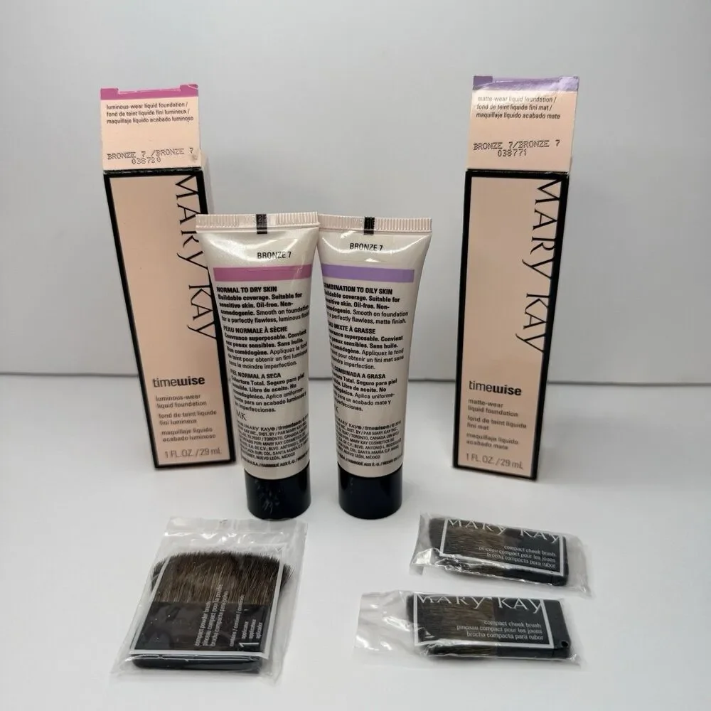 2-Mary Kay Bronze 7 Timewise Luminous 038720 & Matte 038771 Foundation MK Brush